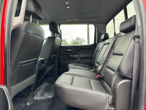 2017 GMC Sierra Image 12