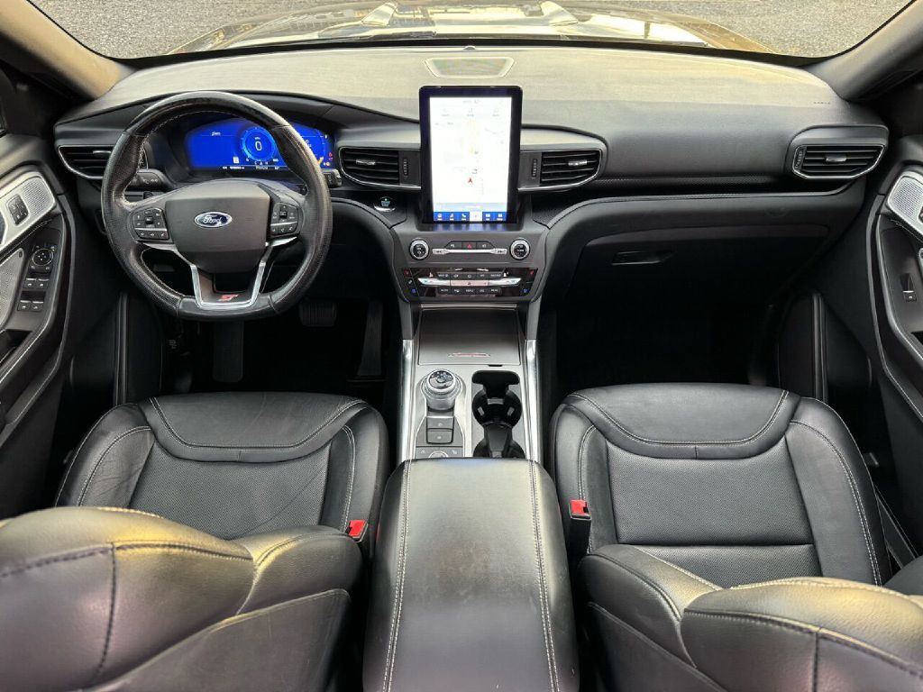 2020 Ford Explorer Image 9