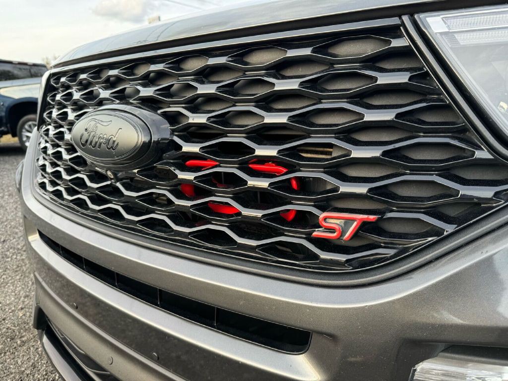 2020 Ford Explorer Image 19