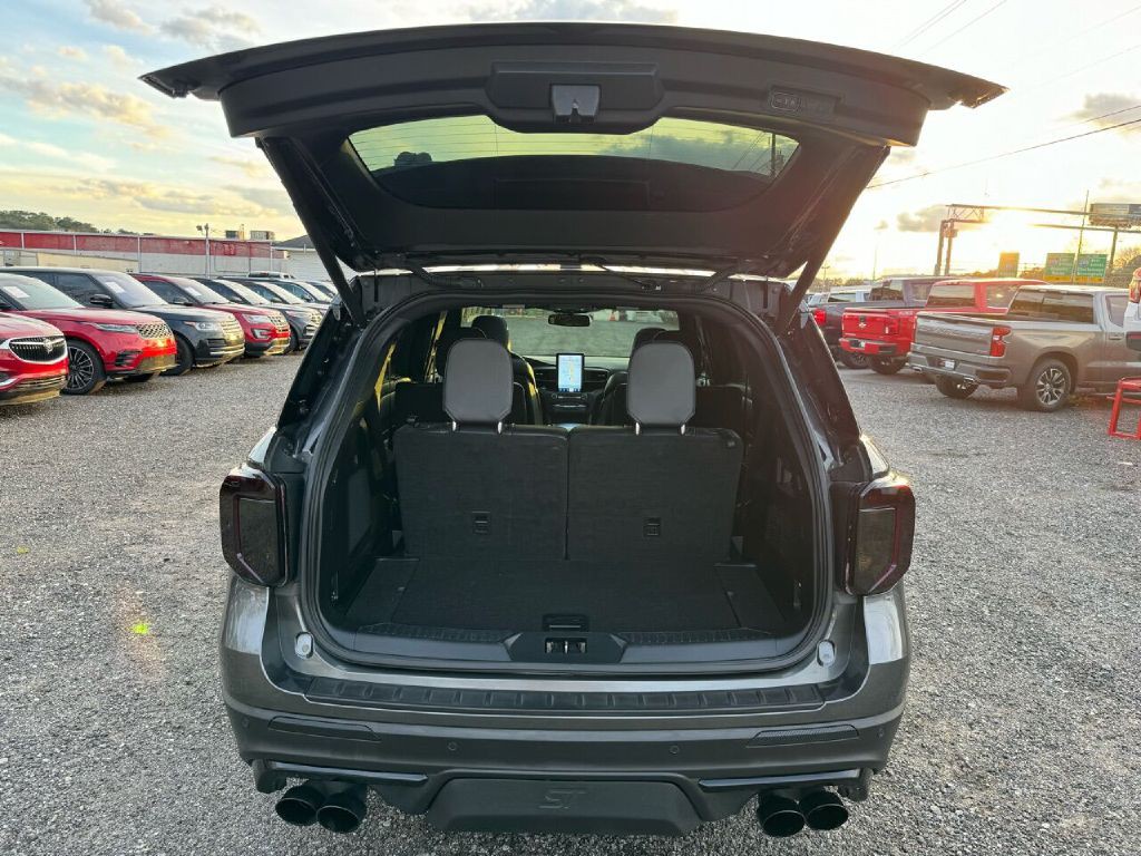 2020 Ford Explorer Image 21