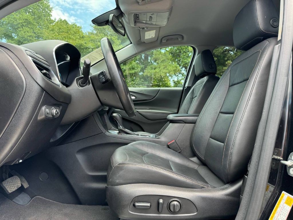 2018 Chevrolet Equinox Image 8