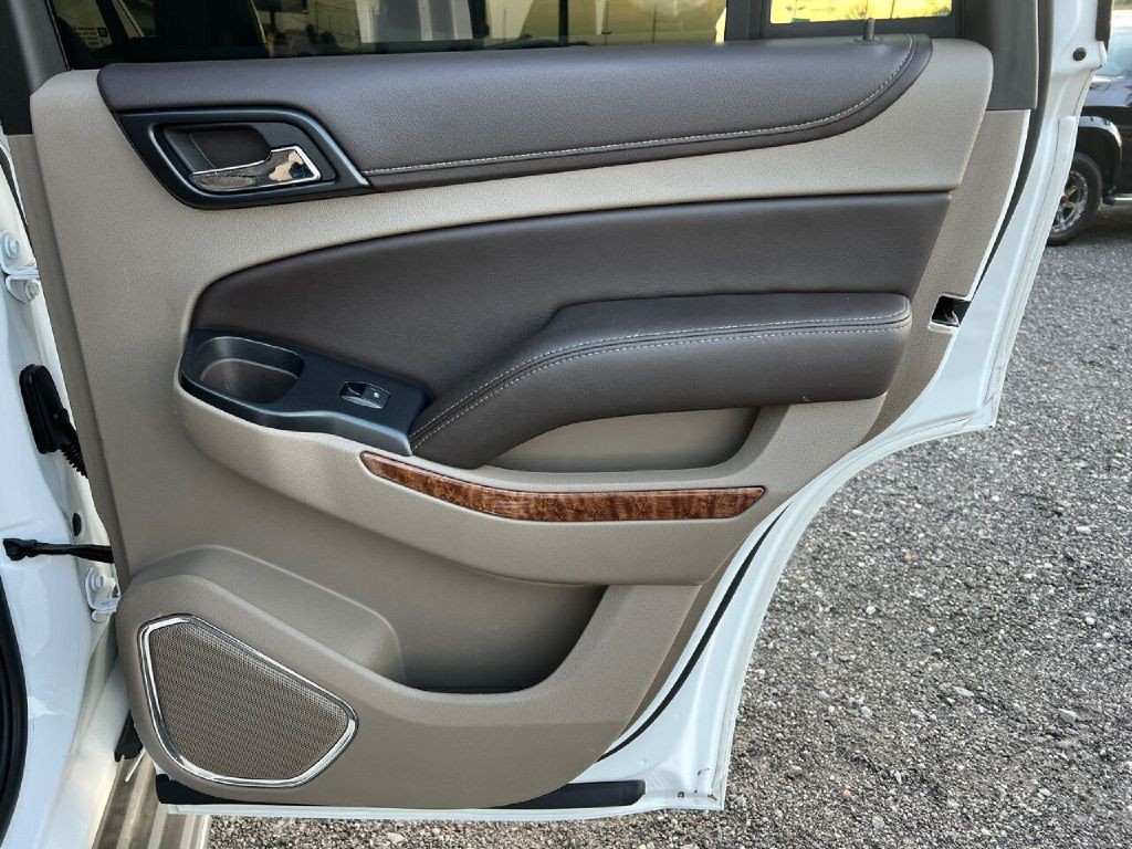 2015 Chevrolet Tahoe Image 17