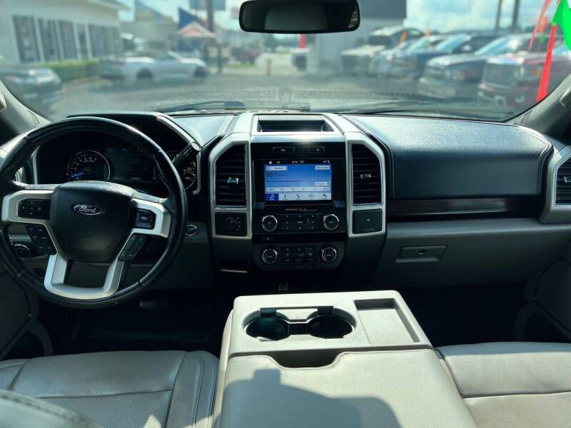 2017 Ford F-150 Image 8