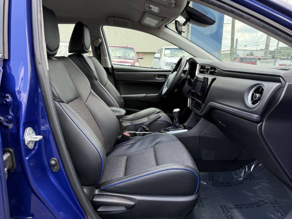 2019 Toyota Corolla Image 10