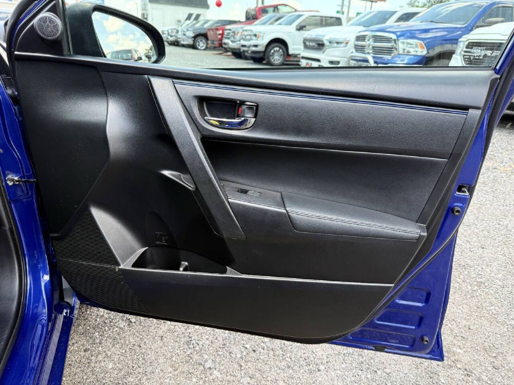 2019 Toyota Corolla Image 19