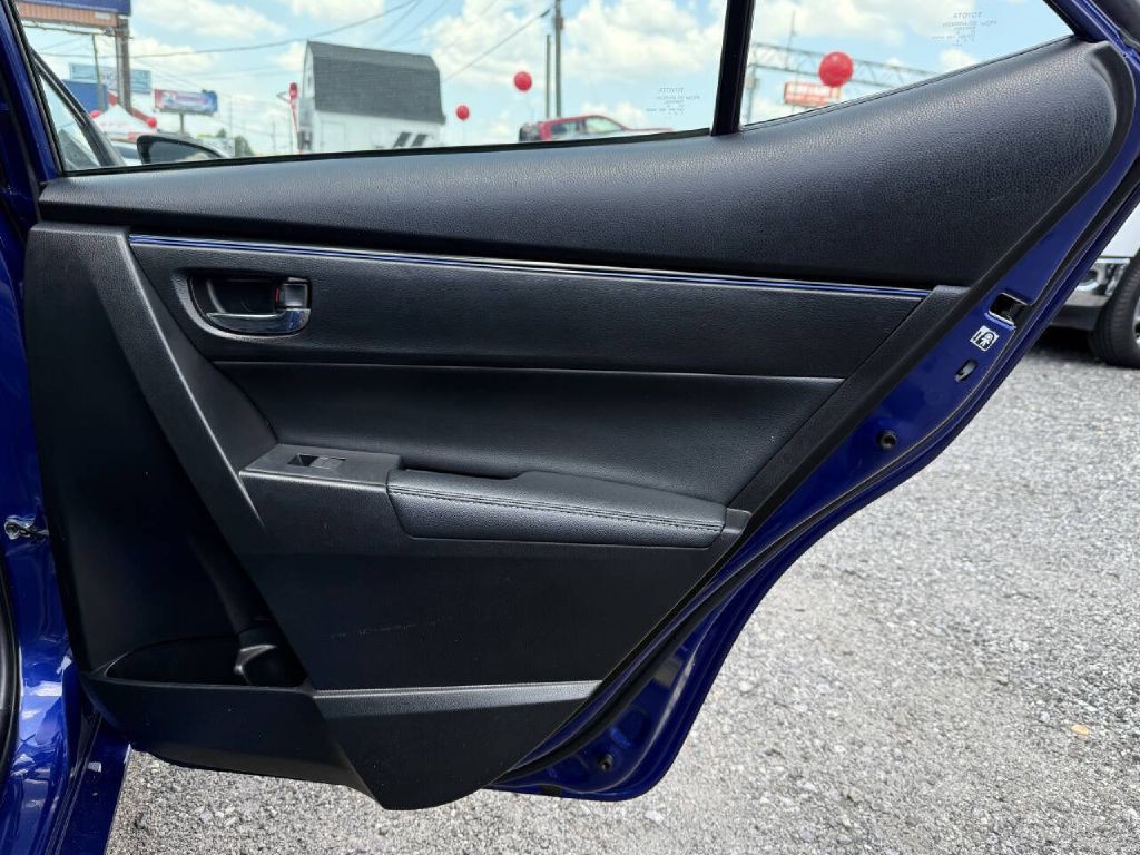 2019 Toyota Corolla Image 21