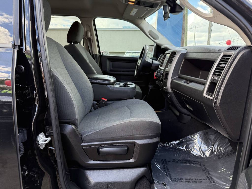 2021 RAM 1500 Image 10