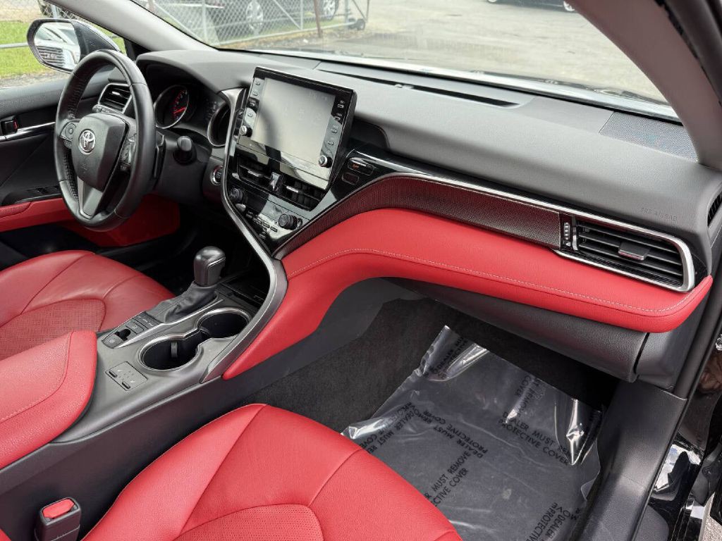 2021 Toyota Camry Image 14