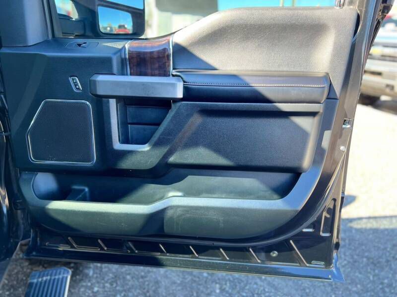 2015 Ford F-150 Image 22