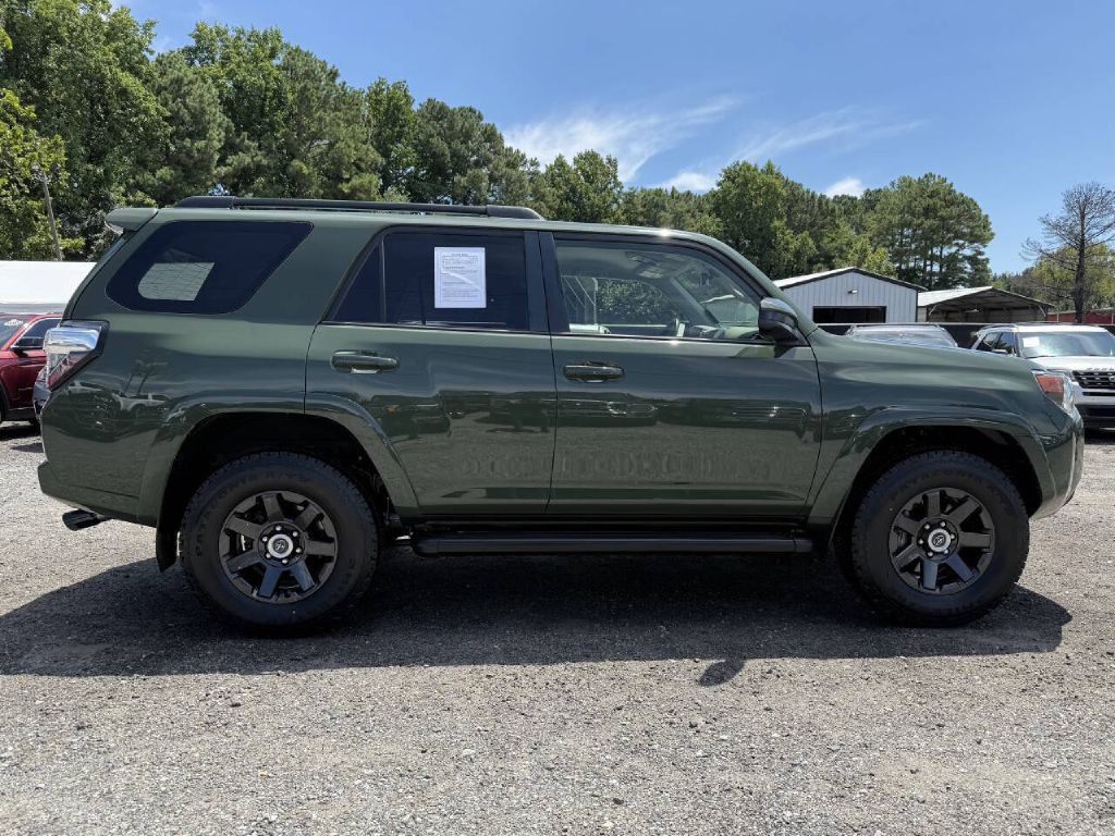 2021 Toyota 4Runner Image 4