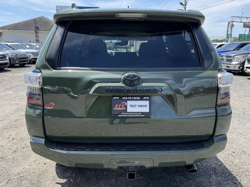 2021 Toyota 4Runner Image 6