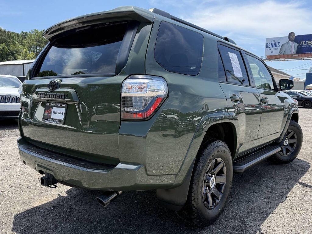 2021 Toyota 4Runner Image 7
