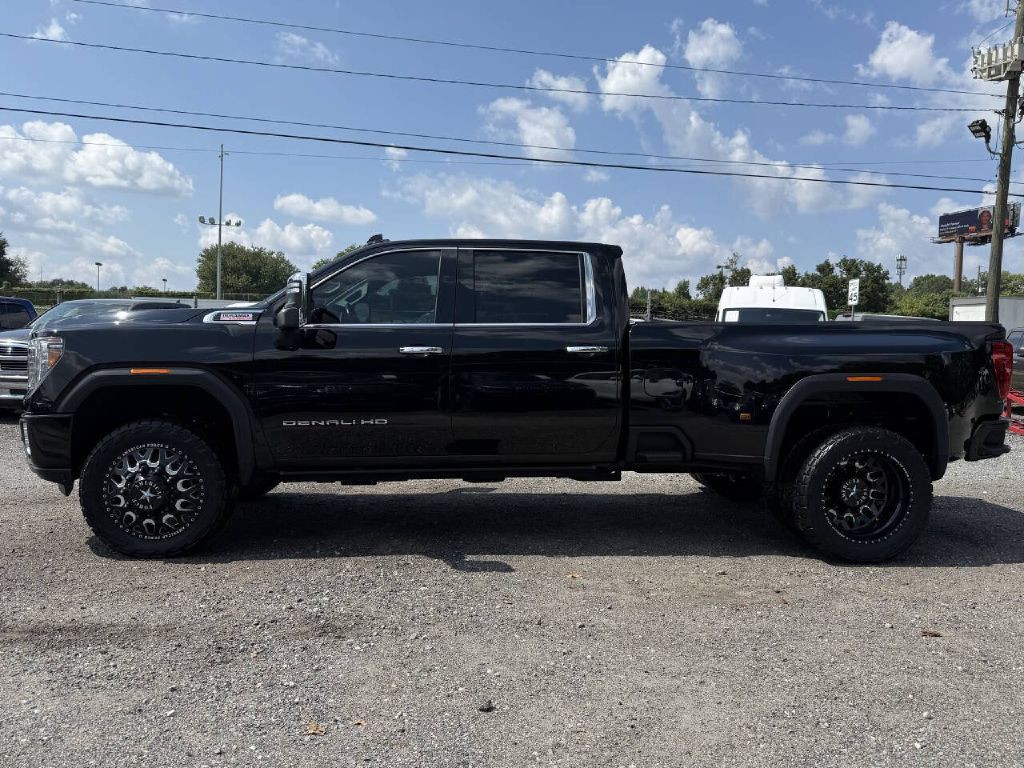 2020 GMC Sierra Image 3