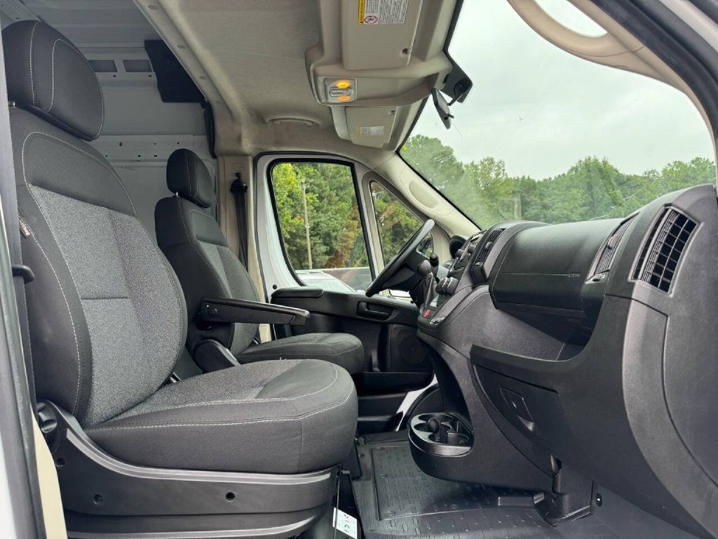 2021 RAM Promaster Image 9