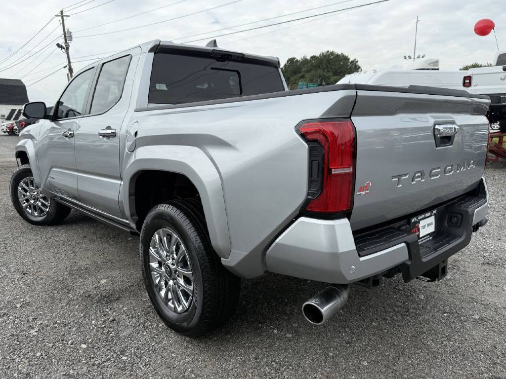 2024 Toyota Tacoma Image 6