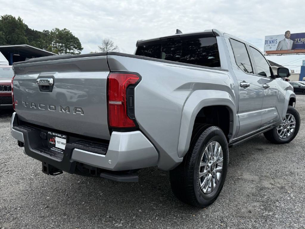 2024 Toyota Tacoma Image 8