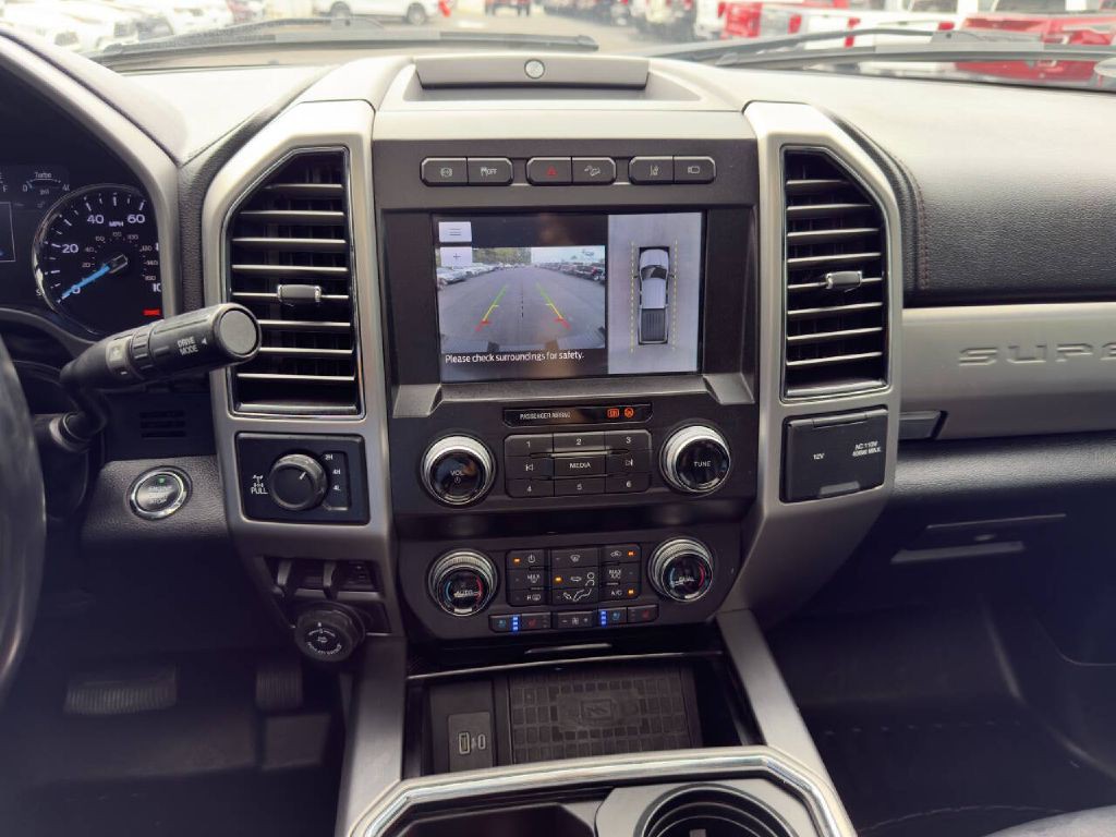 2021 Ford F-250 Image 17