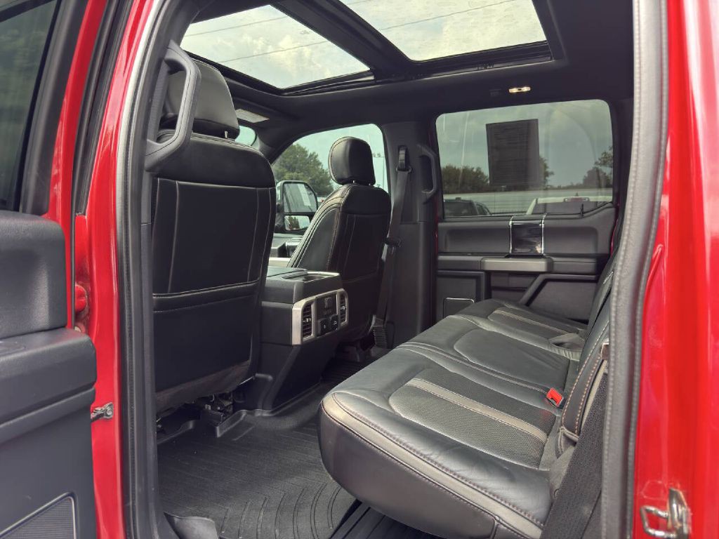 2021 Ford F-250 Image 2
