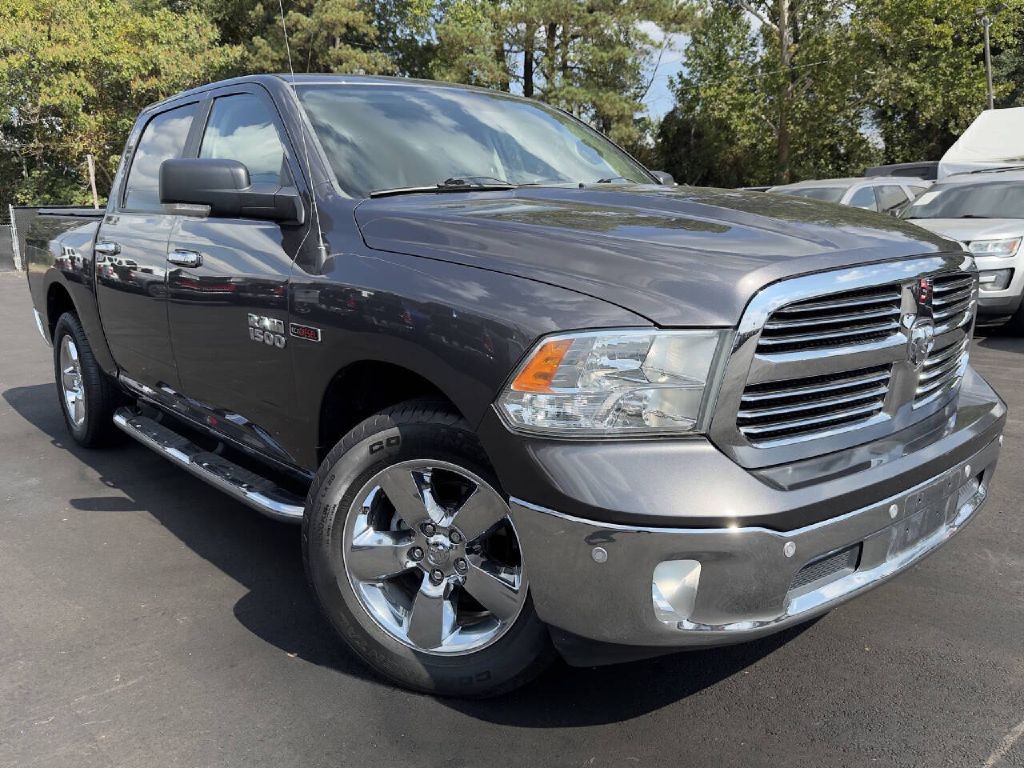 2016 RAM 1500 Image 2