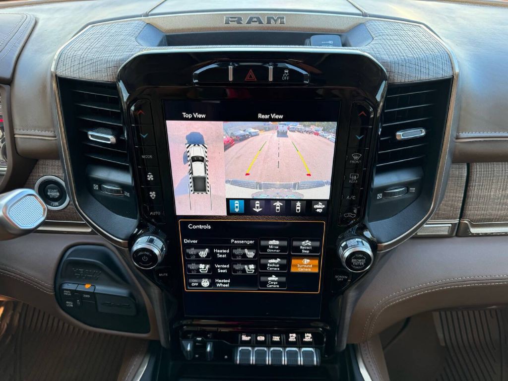 2019 RAM 3500 Image 12