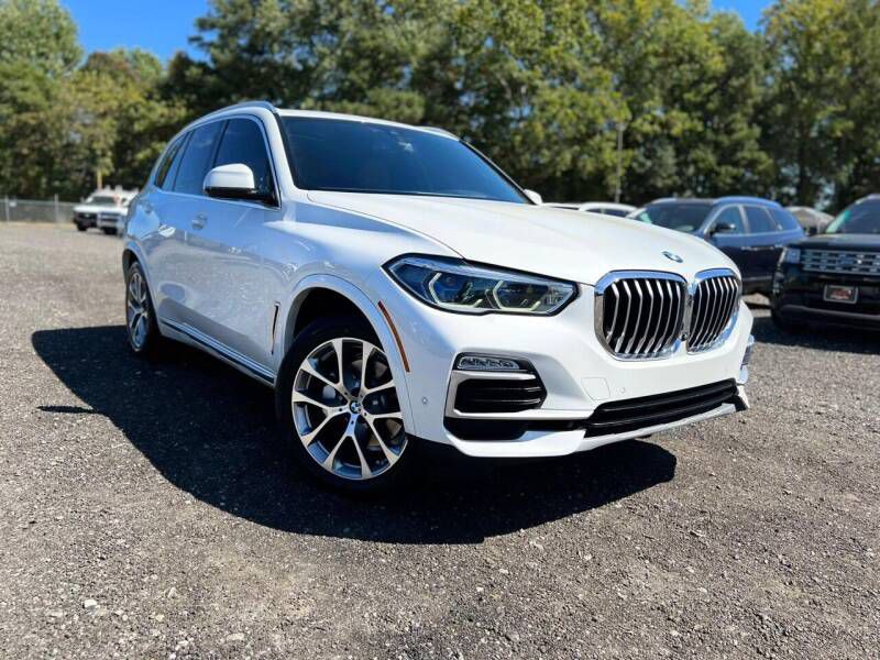 2019 BMW 5 Series Image 3