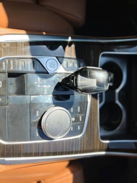 2019 BMW 5 Series Image 21