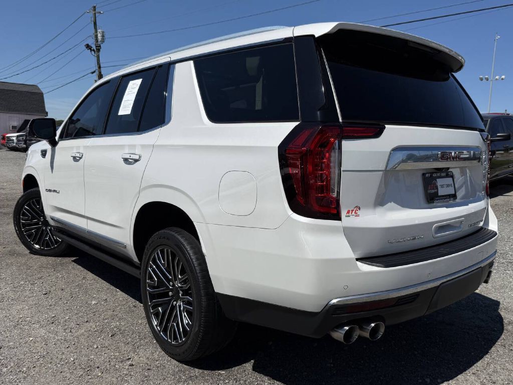 2021 GMC Yukon Image 5
