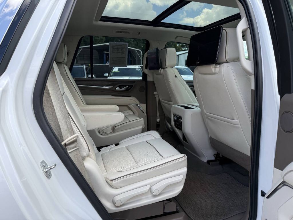 2021 GMC Yukon Image 11