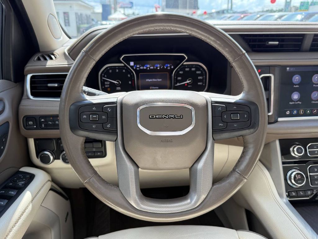 2021 GMC Yukon Image 14