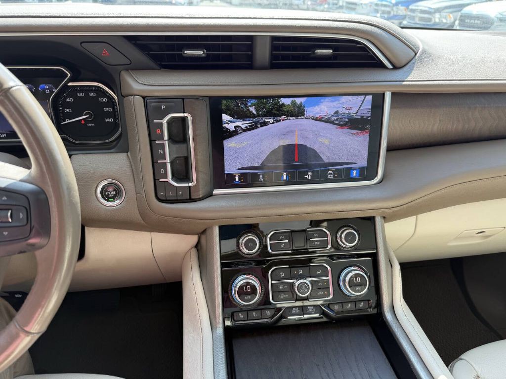2021 GMC Yukon Image 16