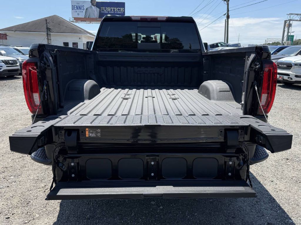 2022 GMC Sierra Image 9