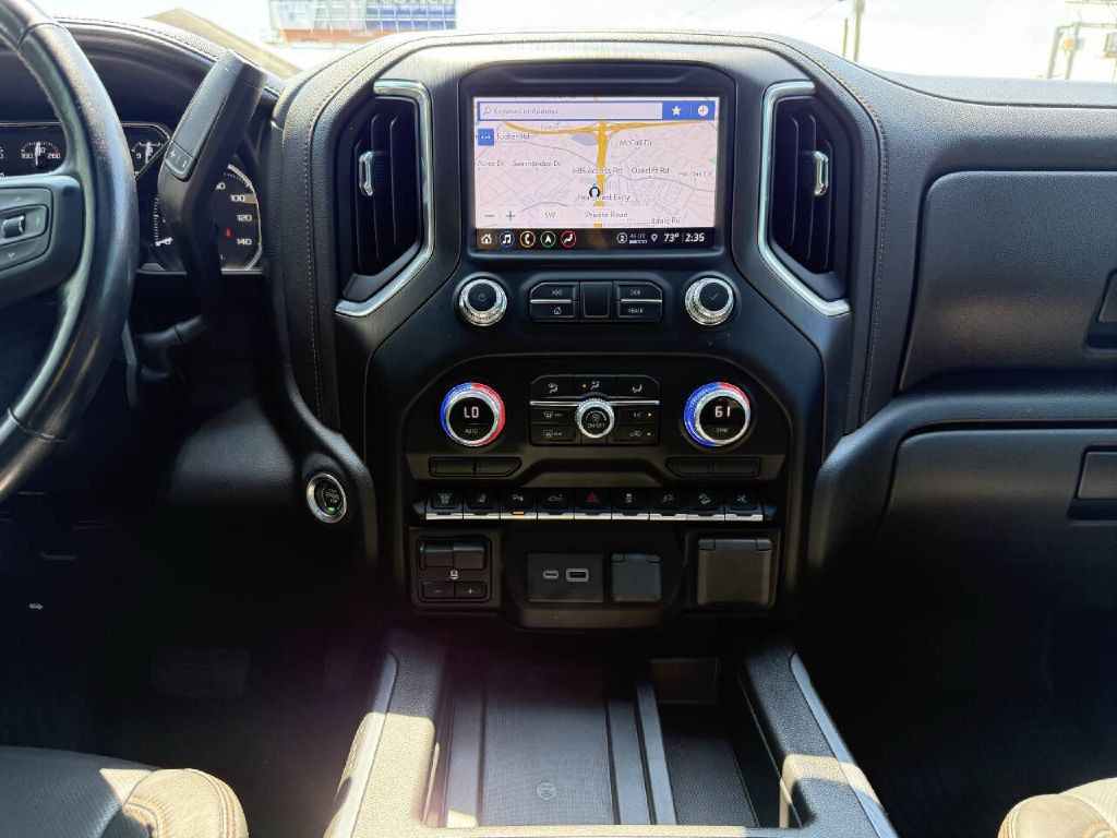 2022 GMC Sierra Image 18