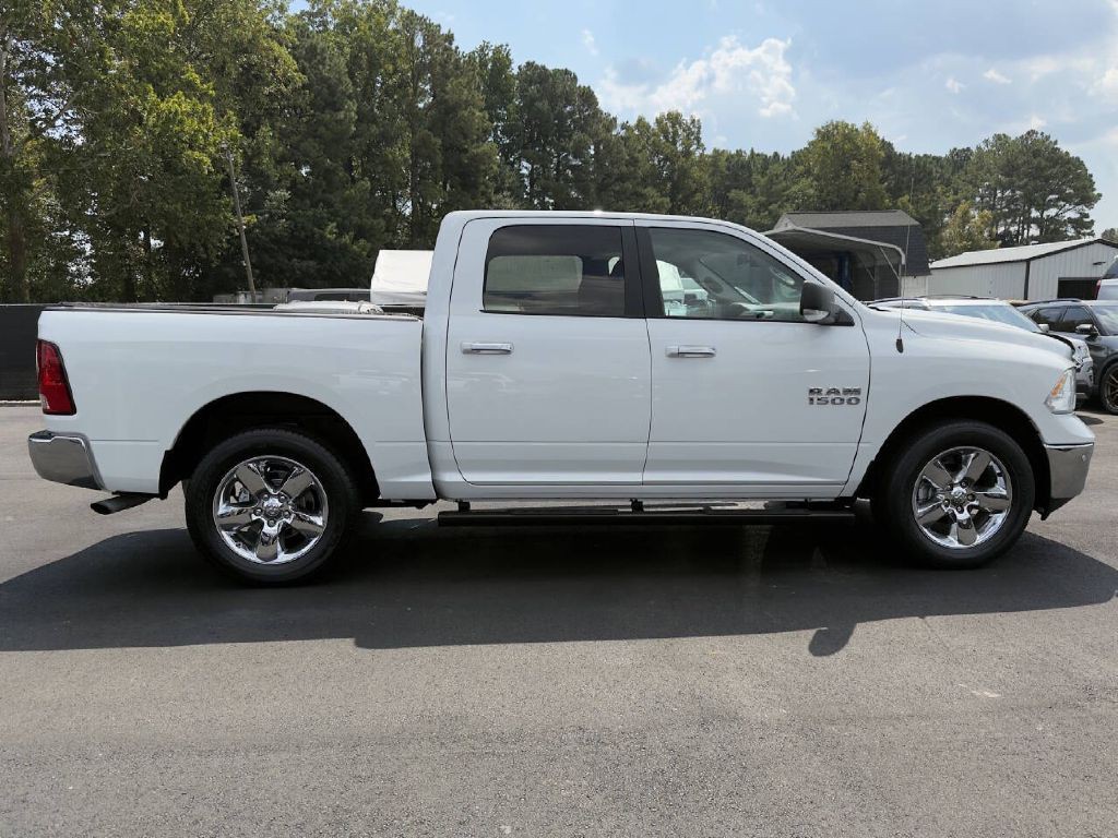2018 RAM 1500 Image 3