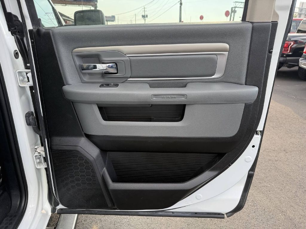 2018 RAM 1500 Image 11