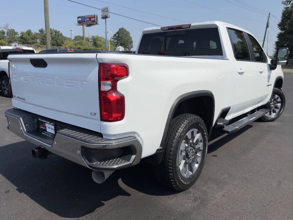 2021 Chevrolet Silverado 1500 Image 7