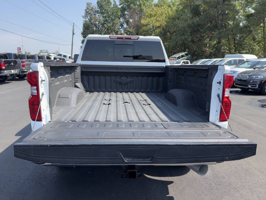 2021 Chevrolet Silverado 1500 Image 8