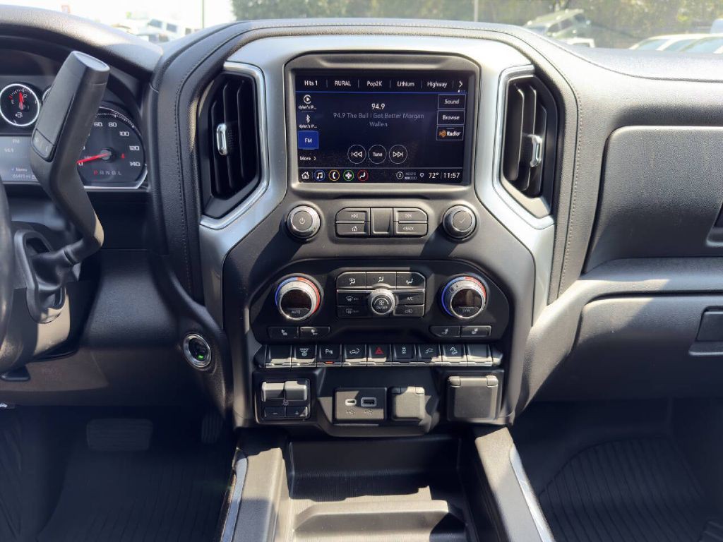 2021 Chevrolet Silverado 1500 Image 16