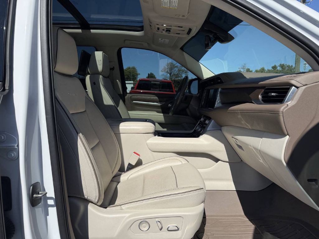 2017 Jeep Grand Cherokee Image 12