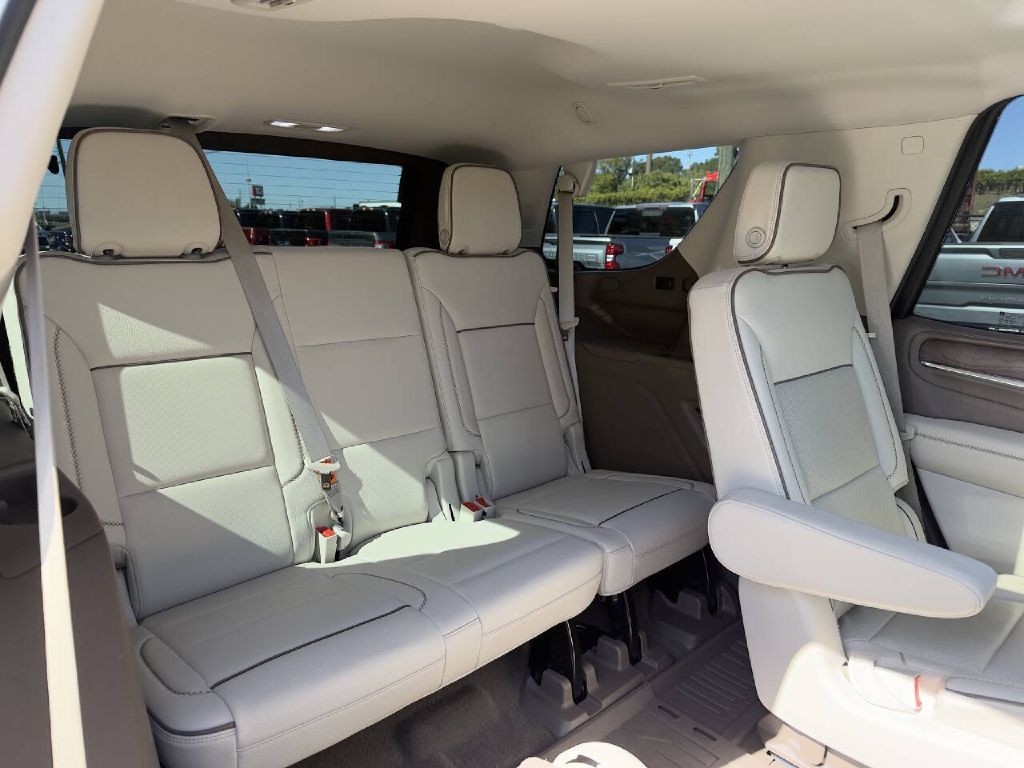 2017 Jeep Grand Cherokee Image 14