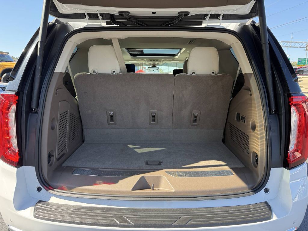 2017 Jeep Grand Cherokee Image 16