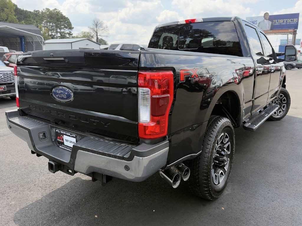 2017 Ford F-250 Image 7