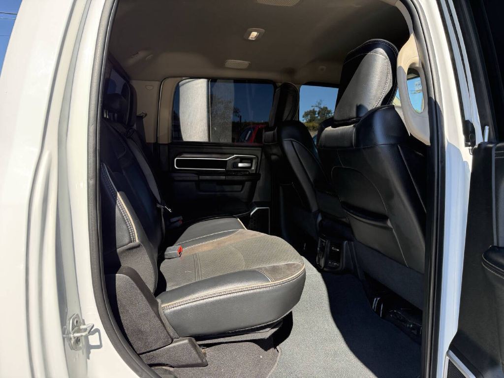 2021 RAM 2500 Image 11
