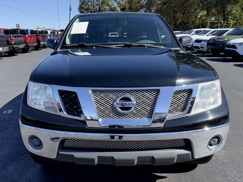 2010 Nissan Frontier Image 4