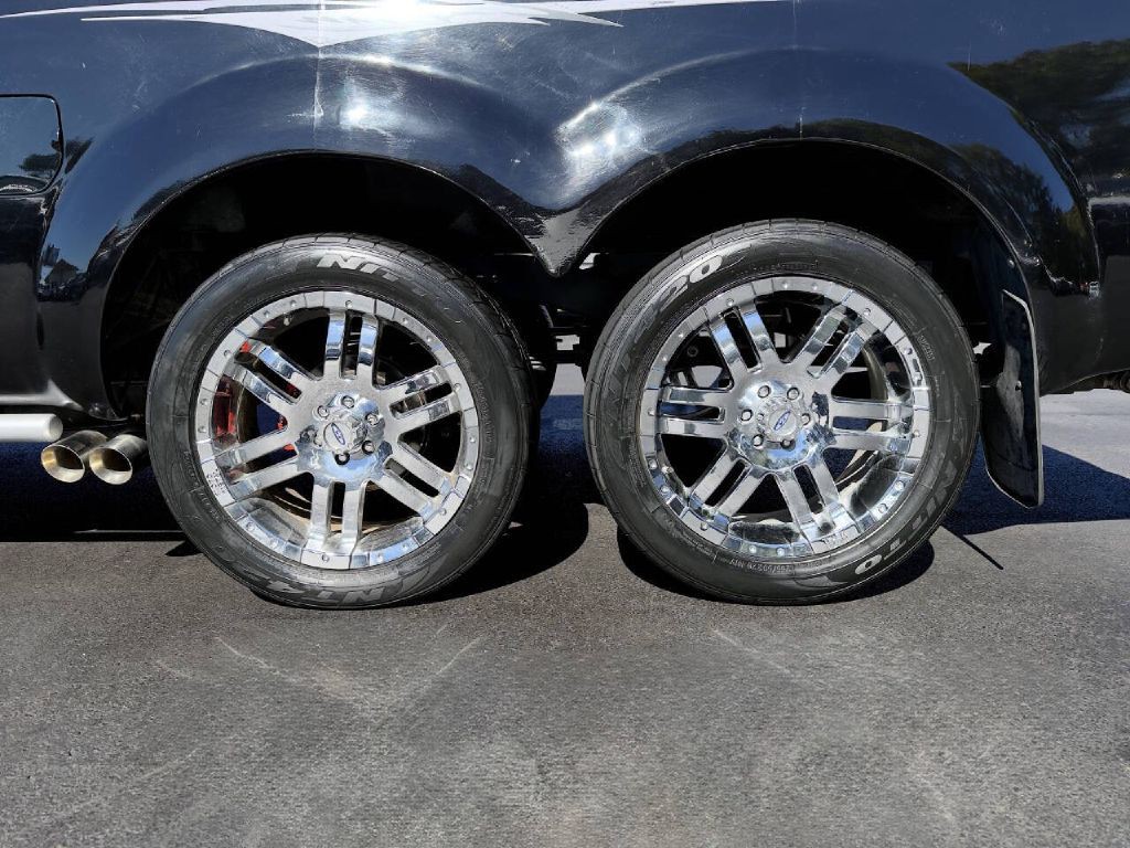 2010 Nissan Frontier Image 20