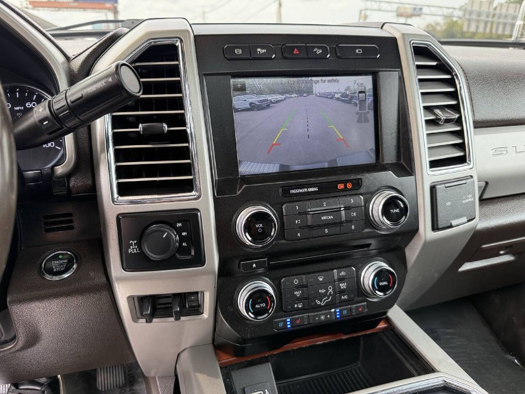 2017 Ford F-250 Image 17