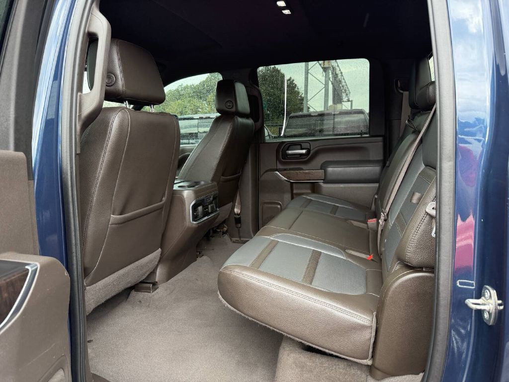 2020 GMC Sierra Image 10