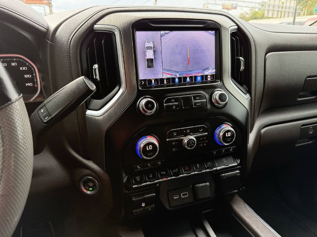 2020 GMC Sierra Image 18