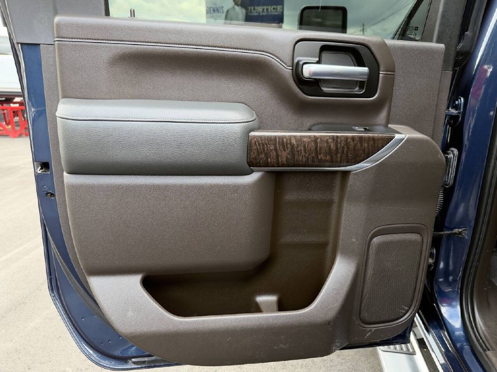 2020 GMC Sierra Image 21