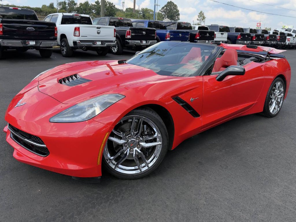 2014 Chevrolet Corvette Image 2