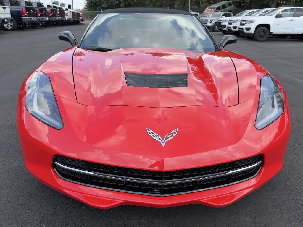 2014 Chevrolet Corvette Image 3